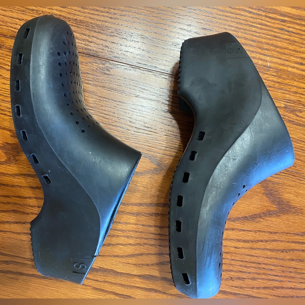 Women's Black Calzuros - Picture 3 of 8